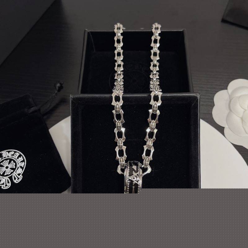 Ch**me He**ts necklaces